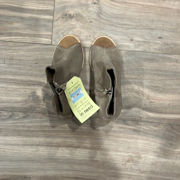 NWT LADIES TOMS MAJORCA PEEP TOE BOOTS SIZE 5.5 - Picture 6 of 8